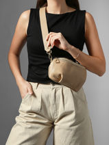 Sac Banane M Tradition Cuir Etrier Beige tradition ETRA022M-vue-porte